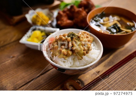 一汁二菜 唐揚げ 一汁二菜 唐揚げ 97274975