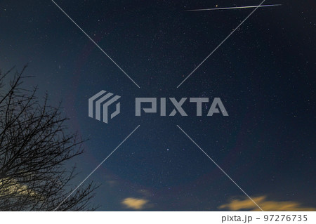 火球と木 火球と木 97276735