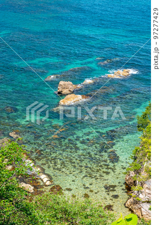 岩美ブルーの浦富海岸 97277429