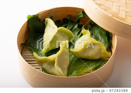 グリーンハーカオ　(海老蒸し餃子) 97283389