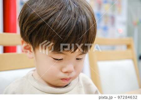 イヤイヤ期のイメージ 97284632