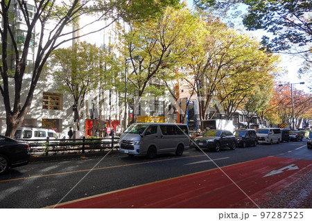 原宿表参道(神宮前交差点~神宮前歩道橋:東京都渋谷区) 原宿表参道(神宮前交差点~神宮前歩道橋:東京都渋谷区) 97287525