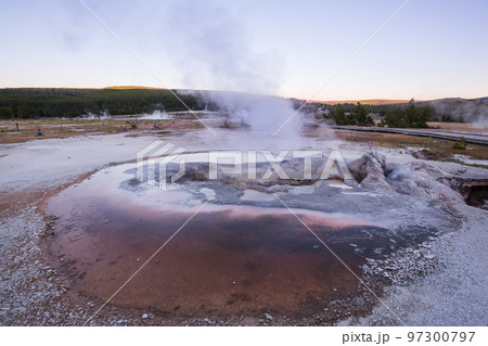 Yellowstone 97300797