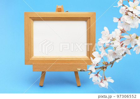 フォトフレームと桜の花 フォトフレームと桜の花 97306552