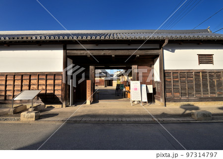 林田大庄屋旧三木家住宅　長屋門（兵庫県姫路市） 97314797