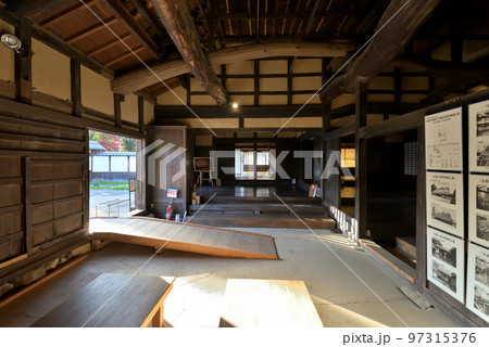 林田大庄屋旧三木家住宅 主屋内部(兵庫県姫路市) 林田大庄屋旧三木家住宅 主屋内部(兵庫県姫路市) 97315376