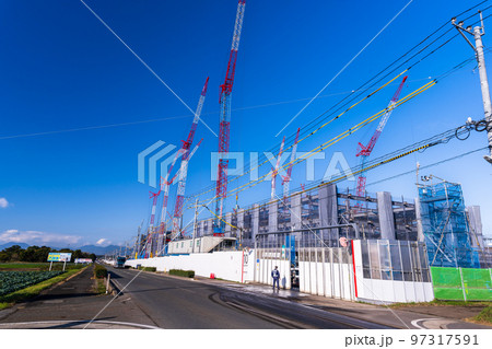 半導体受託生産の世界最大手、台湾積体電路製造（TSMC）最新建設風景(2022年12月)熊本県菊陽町 97317591