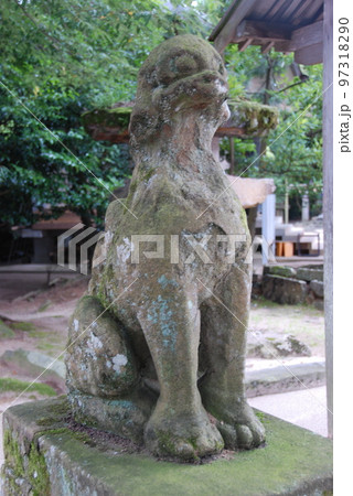 八重垣神社の「狛犬」（島根県松江市佐草町） 97318290