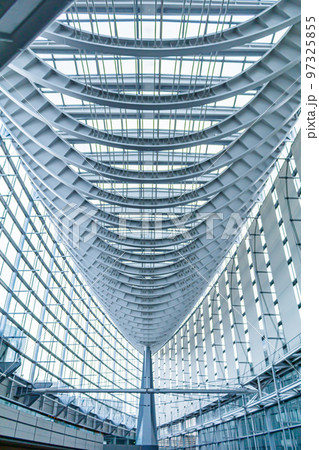 【東京の都市風景】東京国際フォーラム 97325855