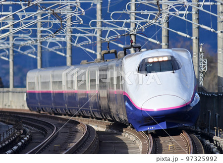 上越新幹線　上毛高原ー高崎　JR東日本　E2系1000番台　J75編成（仙台）　とき　たにがわ 97325992