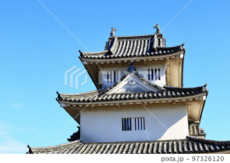 【香川県】丸亀城（現存天守と石垣の名城） 97326120