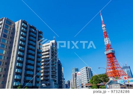 【東京の都市風景】赤羽橋周辺の都市風景と東京タワー 【東京の都市風景】赤羽橋周辺の都市風景と東京タワー 97328286