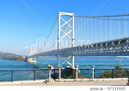 【徳島県】大鳴門橋と渦潮（鳴門の渦潮） 97335685