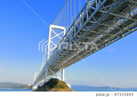 【徳島県】大鳴門橋と渦潮（鳴門の渦潮） 97335695