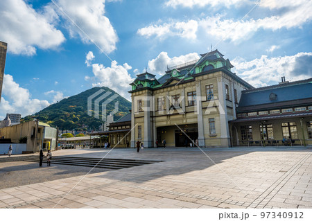 福岡県北九州市　JR門司港駅 97340912