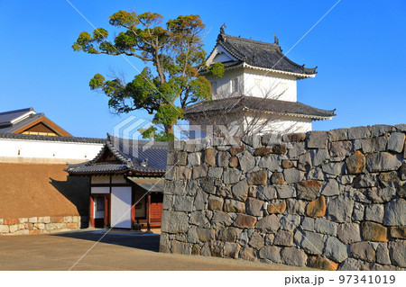【兵庫県】晴天の赤穂城 三之丸大手隅櫓 【兵庫県】晴天の赤穂城 三之丸大手隅櫓 97341019
