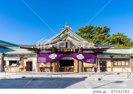 山口県下関市　亀山八幡宮 97342702