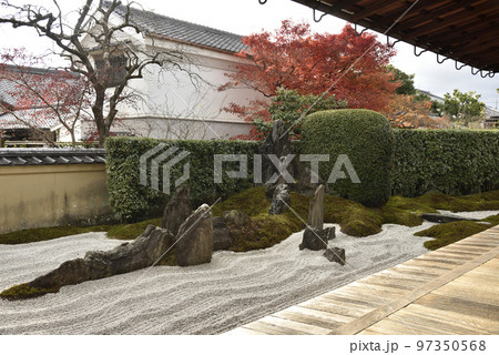 独坐庭　瑞峯院　大徳寺 97350568
