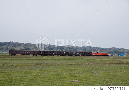 左沢線 羽前金沢付近サイド 旧型客車列車 97355591