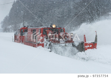 米坂線 小国ー羽前松岡 JR東日本 DD14-317+DE10-1680(長岡) 特雪 米坂線 小国ー羽前松岡 JR東日本 DD14-317+DE10-1680(長岡) 特雪 97357754