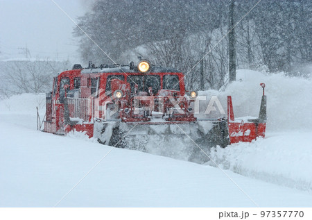米坂線 小国ー羽前松岡 JR東日本 DD14-317+DE10-1680(長岡) 特雪 米坂線 小国ー羽前松岡 JR東日本 DD14-317+DE10-1680(長岡) 特雪 97357770