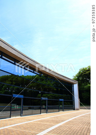 新城市、新城文化会館の風景 97359385