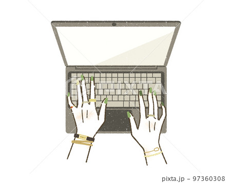 ノートパソコンでキーボード入力をしている女性の手 97360308