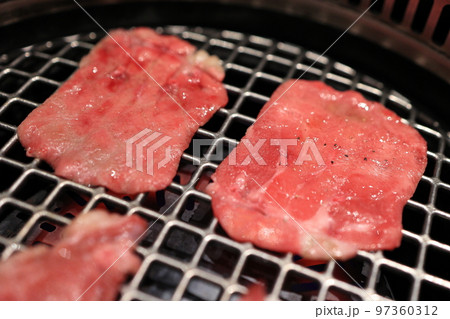 黒毛和牛 牛タン 97360312