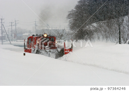 米坂線 小国ー羽前松岡 JR東日本 DD14-317+DE10-1680(長岡) 特雪 米坂線 小国ー羽前松岡 JR東日本 DD14-317+DE10-1680(長岡) 特雪 97364246