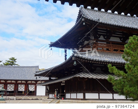 法隆寺 金堂と大講堂 (奈良県生駒郡斑鳩町法隆寺山内) 2022年11月 法隆寺 金堂と大講堂 (奈良県生駒郡斑鳩町法隆寺山内) 2022年11月 97364724
