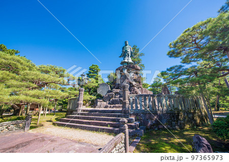 金沢市　兼六園　明治紀念之標 97365973