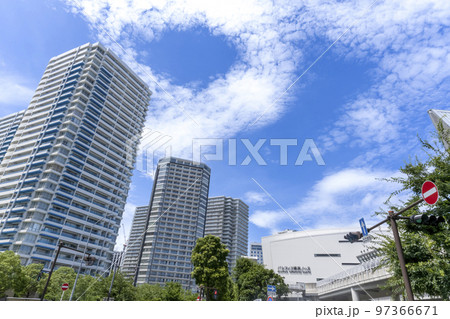 横浜市西区の都市風景 国際大通り 横浜市西区の都市風景 国際大通り 97366671