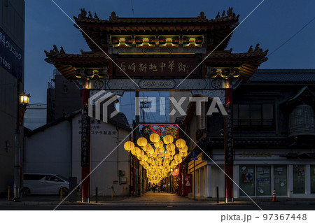 長崎新地中華街の中秋節 97367448