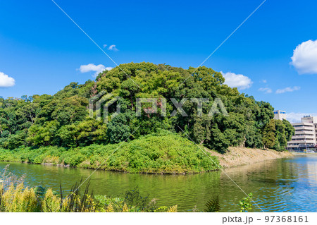 大阪府茨木市 太田茶臼山古墳 大阪府茨木市 太田茶臼山古墳 97368161