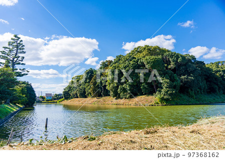 大阪府茨木市　太田茶臼山古墳 97368162