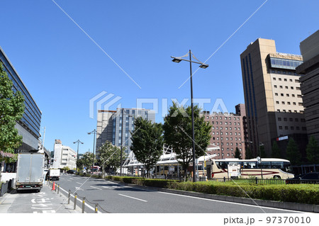 京都駅八条口の街並み 97370010