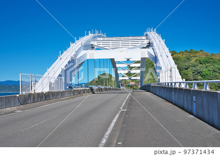 【くしもと大橋】 和歌山県東牟婁郡串本町大島 97371434