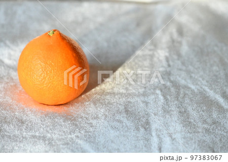 Orange, orange, golden, fresh fruit Tangerine Orange, orange, golden, fresh fruit Tangerine 97383067