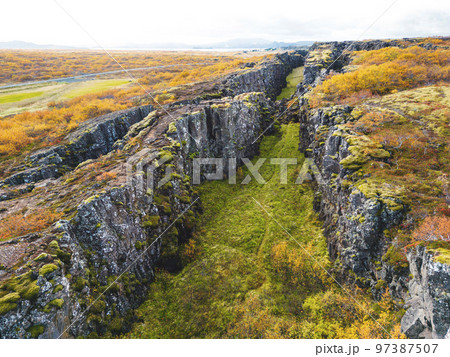 The beginning of autumn in Thingvellir National Park 97387507