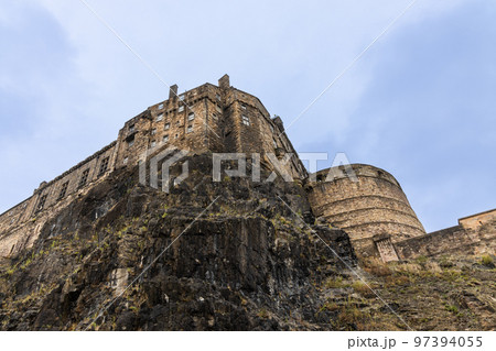 Edinburgh Castle is a historic castle in Edinburgh, Scotland. It stands on Castle Rock 97394055