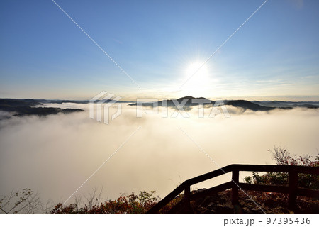 鎌倉山の雲海 鎌倉山の雲海 97395436
