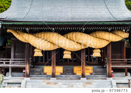 福岡県 宮地嶽神社 ~拝殿と注連縄~ 福岡県 宮地嶽神社 ~拝殿と注連縄~ 97396773