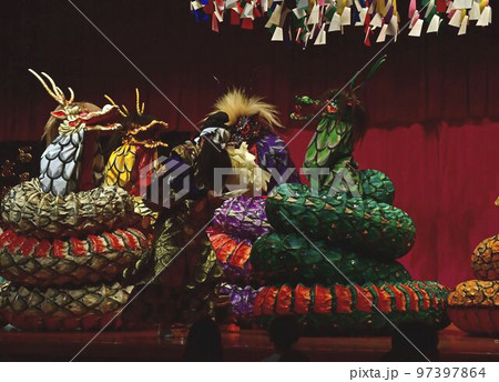 石見神楽演目八岐大蛇 97397864