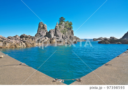 【阿野木漁港】 和歌山県東牟婁郡串本町樫野 97398593