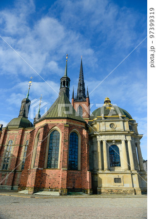 スウェーデンの首都ストックホルムにあるリッダーホルム教会の美しい風景 スウェーデンの首都ストックホルムにあるリッダーホルム教会の美しい風景 97399319