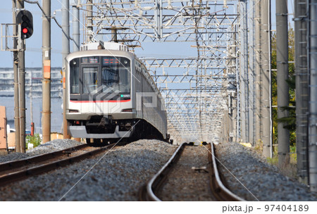 鉄道 東急5000系 5105F(長津田) 鉄道 東急5000系 5105F(長津田) 97404189