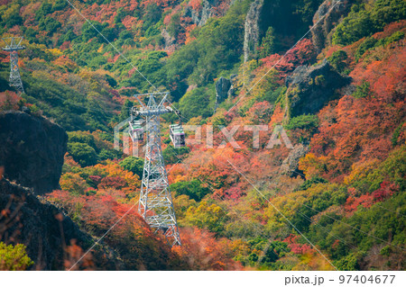 小豆島 寒霞渓の紅葉 小豆島 寒霞渓の紅葉 97404677