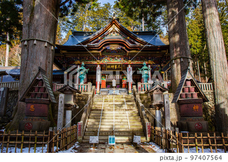 埼玉奥秩父の冬 三峯神社 拝殿 埼玉奥秩父の冬 三峯神社 拝殿 97407564