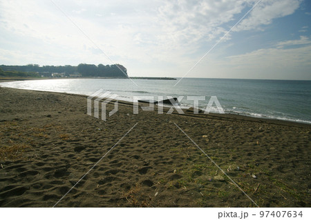 三戸海岸　波打ち際の築城石（天神丸・サンコロ石） 97407634