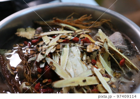 料理 割烹 お料理 97409114